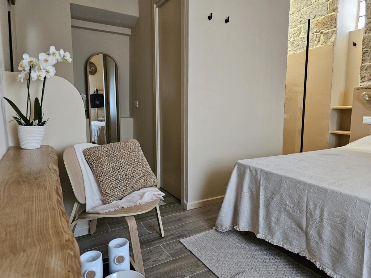 Rayuela Suites San Pantaleo Ngoại thất bức ảnh